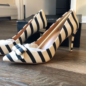JCREW ISABELLE PRINTED BOW PUMP